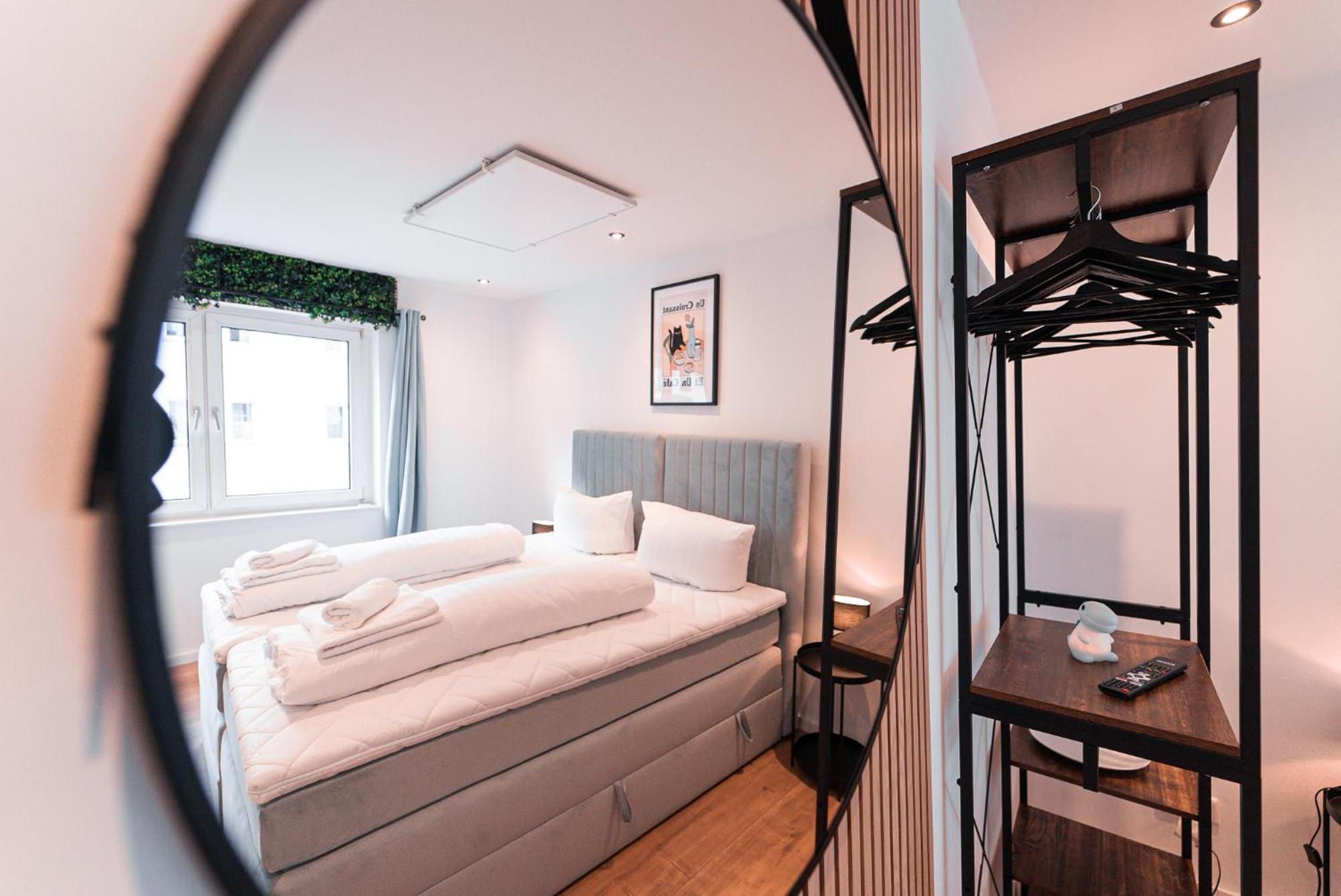 Unique Gneisenau Wohlfuehloase Appartement Ulm Buitenkant foto